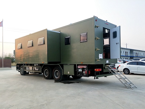 宿營(yíng)車(chē)滿(mǎn)足8-28人野外住宿配置齊全